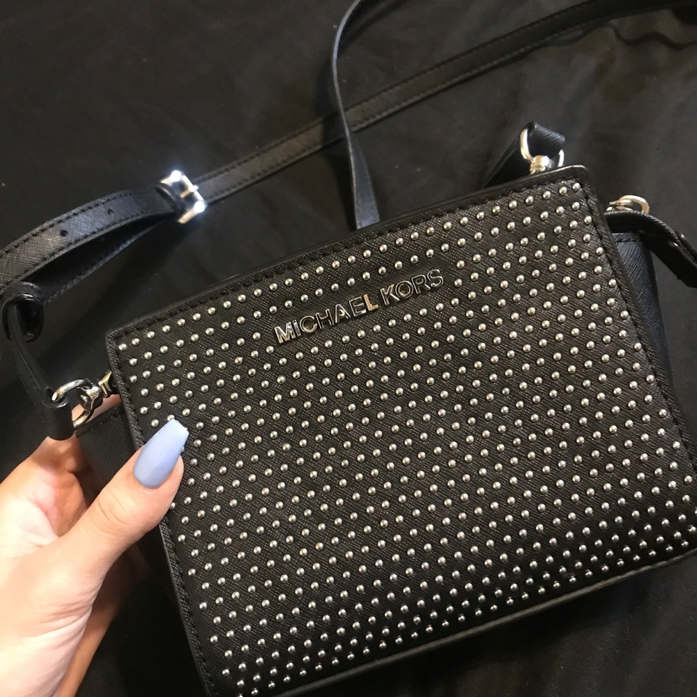 Michael kors crossbody